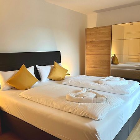 Apartmán Palais Karl-Theodor Rotta Pokoj fotografie